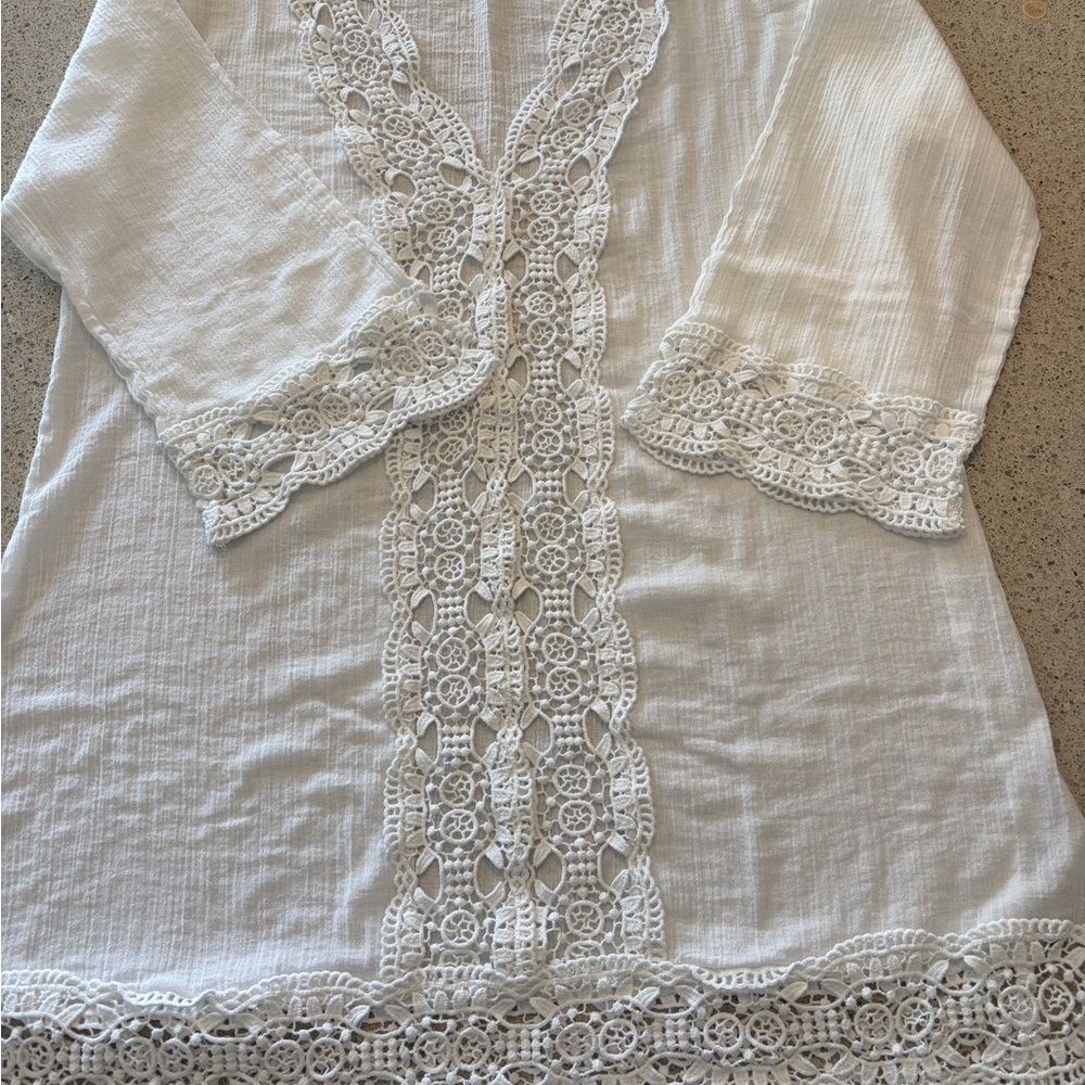 La Blanca Cream Lace-Accent Top